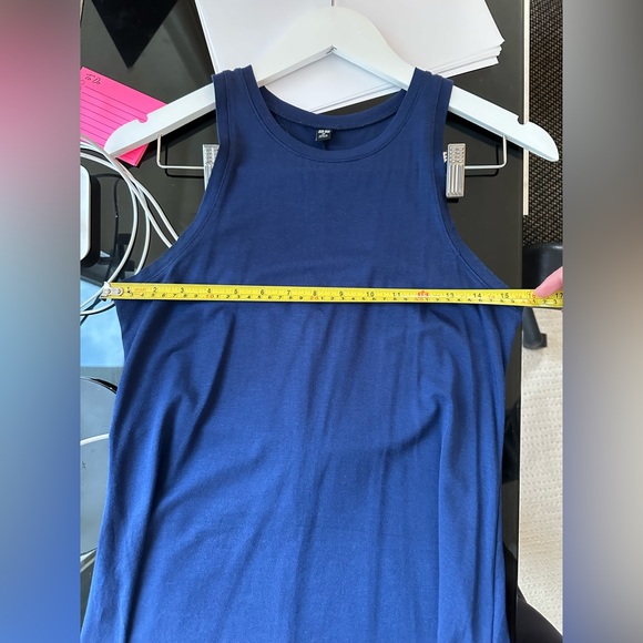 Blue uniqlo swing dress in super comfy fabric - Picture 3 of 7